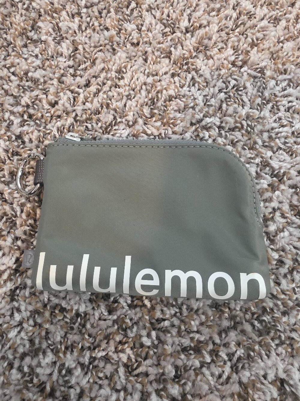 Lululemon Clippable Card Pouch